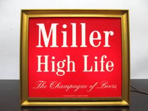 lot 255 image: Working Vintage MILLER HIGH LIFE Lighted Beer Sign
