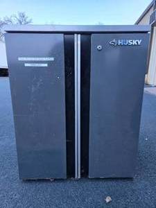 lot 286 image: HUSKY Metal Garage Tool Chest