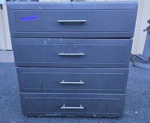lot 287 image: 4 Drawer Chest FULL of Good Tools