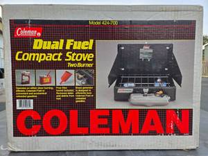 lot 292 image: Like-New or New Vintage COLEMAN Portable Camp Stove