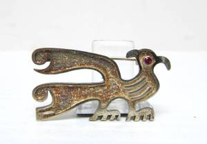 lot 43 image: Vintage 900 Silver Ecuadorian Brid Brooch wGemstone