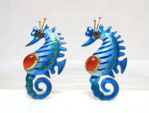 lot 44 image: Lovely Pair of Sterling Silver Enameled Seahorse Brooches