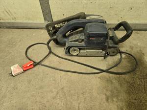 lot 32 image: Used Bosch Belt Sander 1276 DVS with Dust Bag