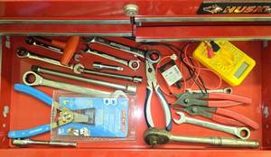 lot 54 image: Collection of Various Hand Tools and Digital Multimeter