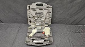 lot 70 image: Porter-Cable FN250B 16 Gauge Finish Nailer with Case