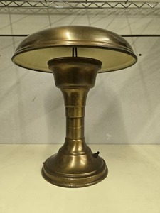 lot 187 image: MCM Vintage Brass Table Lamp with Domed Shade