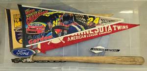 lot 231 image: Collection of Vintage Sports Memorabilia and Emblems