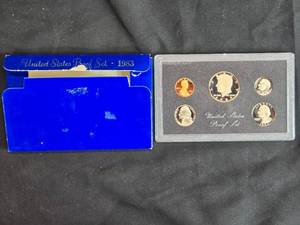 lot 4 image: 1983 United States Mint Proof Set with Original Packaging - Lincoln Cent, Jefferson Nickel, Roosevelt Dime, Washington Quarter, and Kennedy Half Dollar