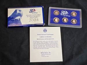 lot 12 image: 2004 United States Mint 5 State Quarters Proof Set with COA - Michigan, Florida, Texas, Iowa, and Wisconsin
