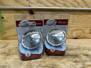 lot 62 image: Pfister Lot of 2- Universal Multifunction Showerhead Polished Chrome
