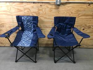 lot 94 image: Lot of 2 - Outdoor Folding Chairs