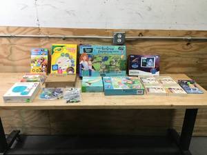 lot 216 image: Lot of Assorted Childrens Toys