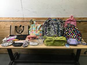 lot 222 image: Lot of Back Packs, Purses and Fanny Packs