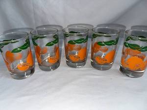 lot 126 image: Vintage Orange Juice Glasses Set of 5