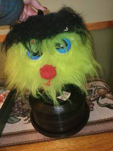 lot 11 image: Vintage Evoorg Plush Head Record Carrying Case - Holds 60 Records