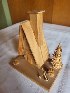 lot 100 image: Wooden Incense House Decor