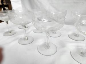 lot 121 image: Etched Crystal Coupe Glass Set of 8