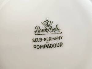 lot 168 image: Rosenthal Pompadour Tea Set - 12 Cups