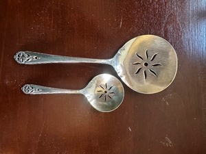 lot 7A image: Queens Lace Sterling Serving Spoons