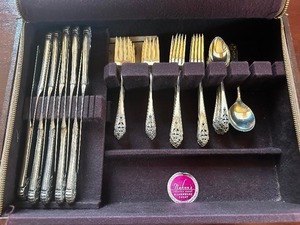Vintage International Queens Lace Sterling Silver Flatware, 47 Pieces, 35.80 ozt