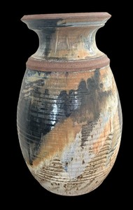 lot 22 image: Hand Crafted Pottery Vase