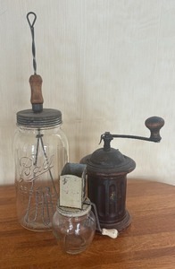 lot 107 image: Vintage Butter Churn, Coffee Grinder and Nut Chopper