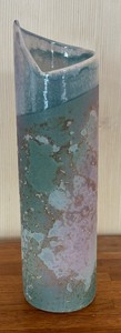 lot 31 image: Handcrafted Pastel Pottery Vase