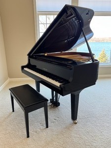 Yamaha Baby Grand Piano