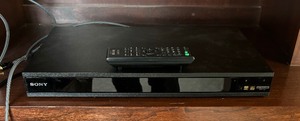 lot 58 image: Sony Blu Ray DVD Player Model VBP-X800