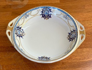 lot 97 image: Noritake Morimura Bowl