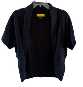 lot 163 image: St. John Short Sleeve Petite Sweater