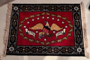 lot 223 image: Vintage Patriotic Bi-Centenial Rug by Deering Milliken