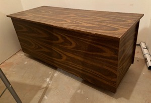lot 226 image: Vintage Storage Chest