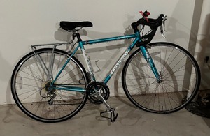 lot 239 image: Lemond Tourmalet Womens 45cm Bicycle
