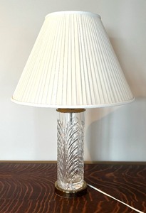 lot 258 image: Elegant Crystal Table Lamp