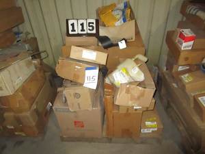 lot 115 image: Pallet Misc Parts