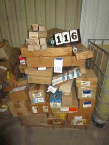 lot 116 image: Pallet Misc Parts