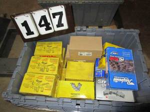 lot 147 image: Tub Misc Brake Components
