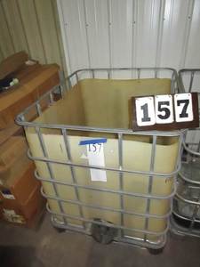 lot 157 image: Pallet TanksTotes - open top