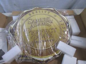 lot 52 image: (EW3) Samuel Adams Perfect Pour Lig...