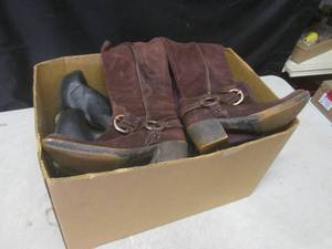 lot 148 image: (F-1) Box Full of Assorted Shoes...