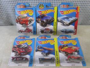 lot 201 image: (BSB) Assorted Hot Wheels in Packag...