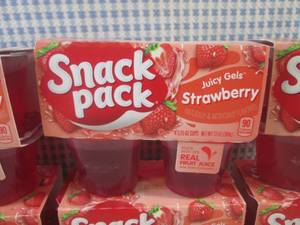lot 215 image: (B-3) 6 - 4-Cup Packs Snack Pack St...