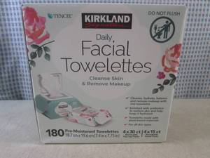 lot 245 image: (BS) 180 Count Daily Facial Towelet...