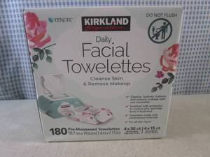 lot 246 image: (BS) 180 Count Daily Facial Towelet...