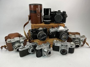 lot 64 image: Vintage 35MM Camera & Lens Lot