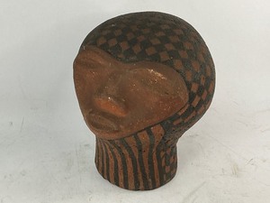 lot 78 image: Tribal Native Clay Head Sculpture - Heavy - Origin Unknown