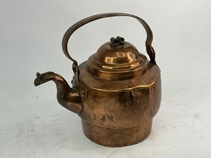 lot 81 image: Antique Copper Tea Kettle Pot Lot  1