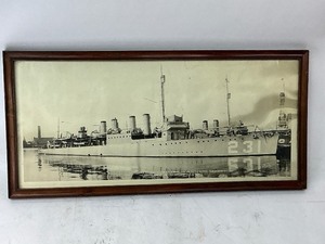 lot 103 image: July 25th 1920 U.S.S Hatfield Boston Navy Yard - Yard-Long Photograph