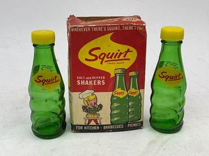 lot 106 image: Squirt Salt & Pepper Shakers with Box